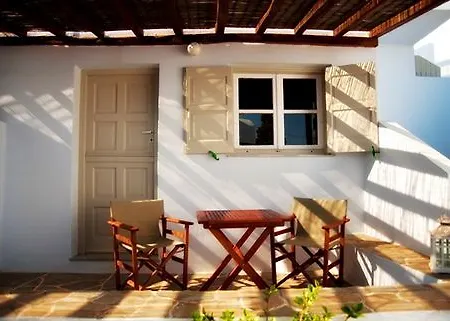Zephyros Hotel